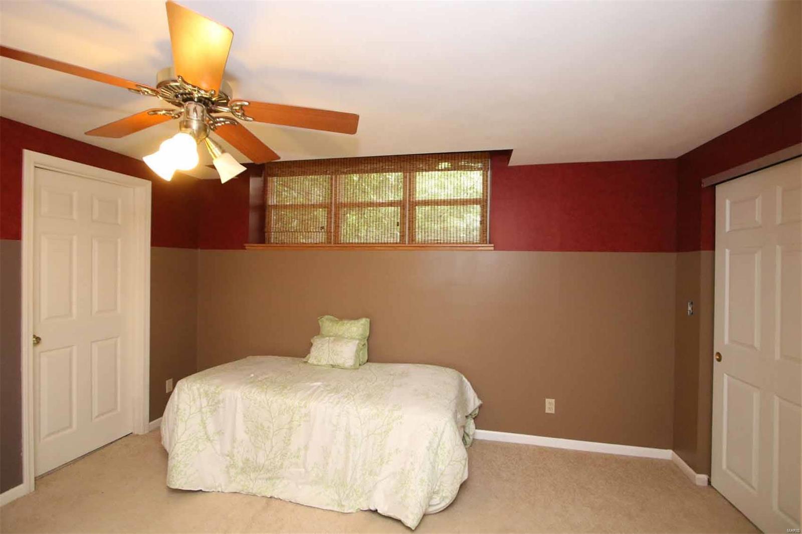 2705 Hunters Ridge Edwardsville, IL 62025 - Photo 37 of 53 Gallery Image 37