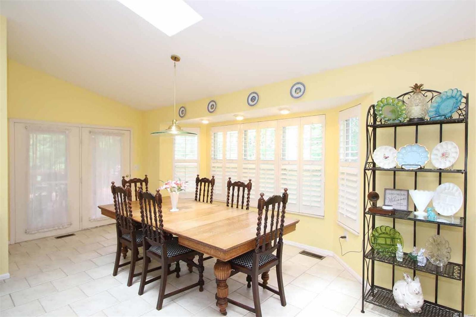 2705 Hunters Ridge Edwardsville, IL 62025 - Photo 7 of 53 Gallery Image 7