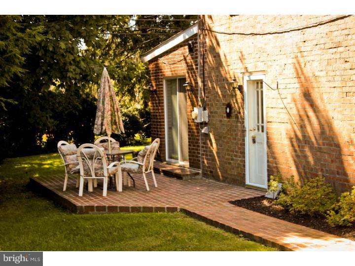 368 Lewis Road Springfield, PA 19064 - Photo 2 of 25