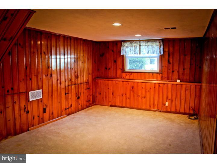 368 Lewis Road Springfield, PA 19064 - Photo 11 of 25