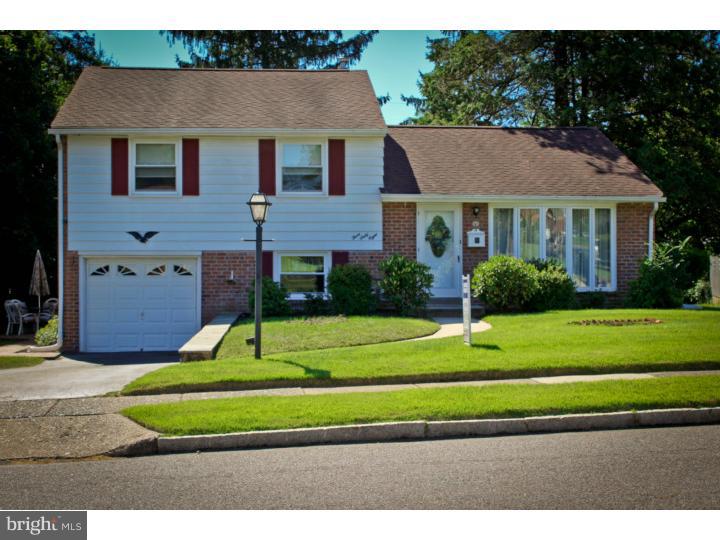 368 Lewis Road Springfield, PA 19064 - Photo 4 of 25