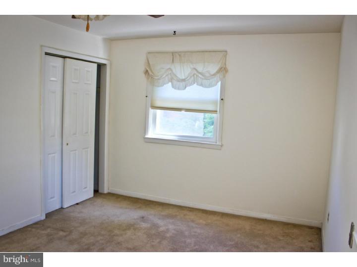368 Lewis Road Springfield, PA 19064 - Photo 9 of 25