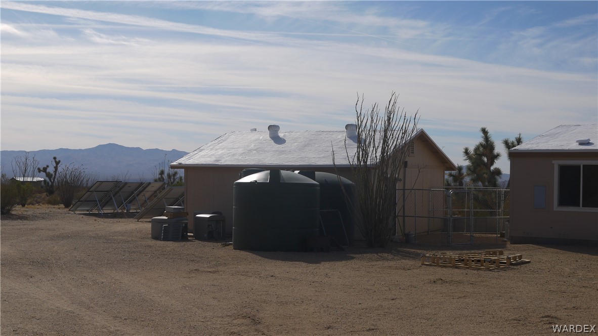 310 Chemehev Road Yucca, AZ 86438 - Photo 9 of 49