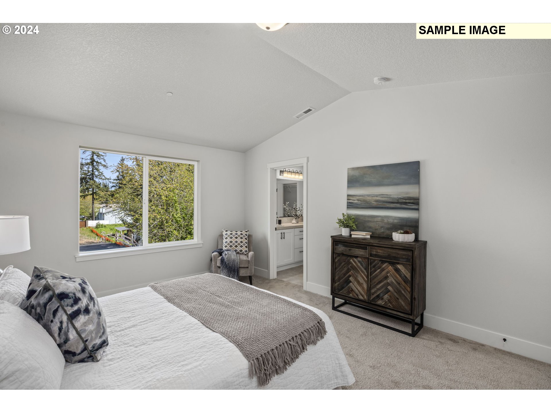 175 Southeast 46th Avenue Hillsboro, OR 97123 - Photo 13 of 22