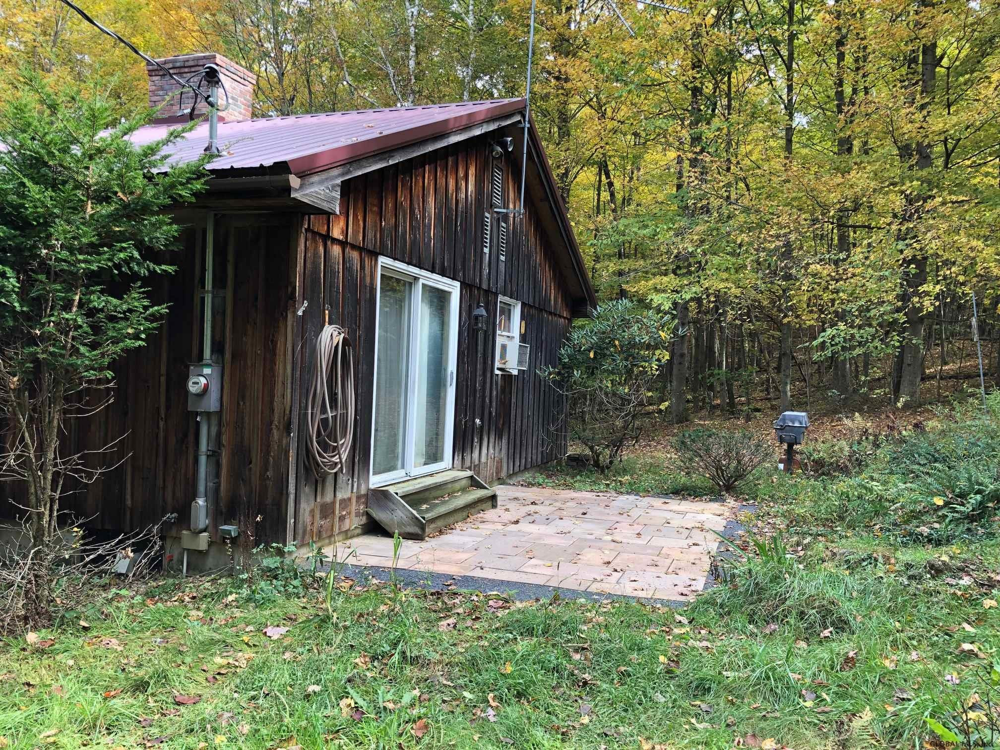 584 Dunbar Road Jackson, NY 12816 - Photo 2 of 20 Photo 2