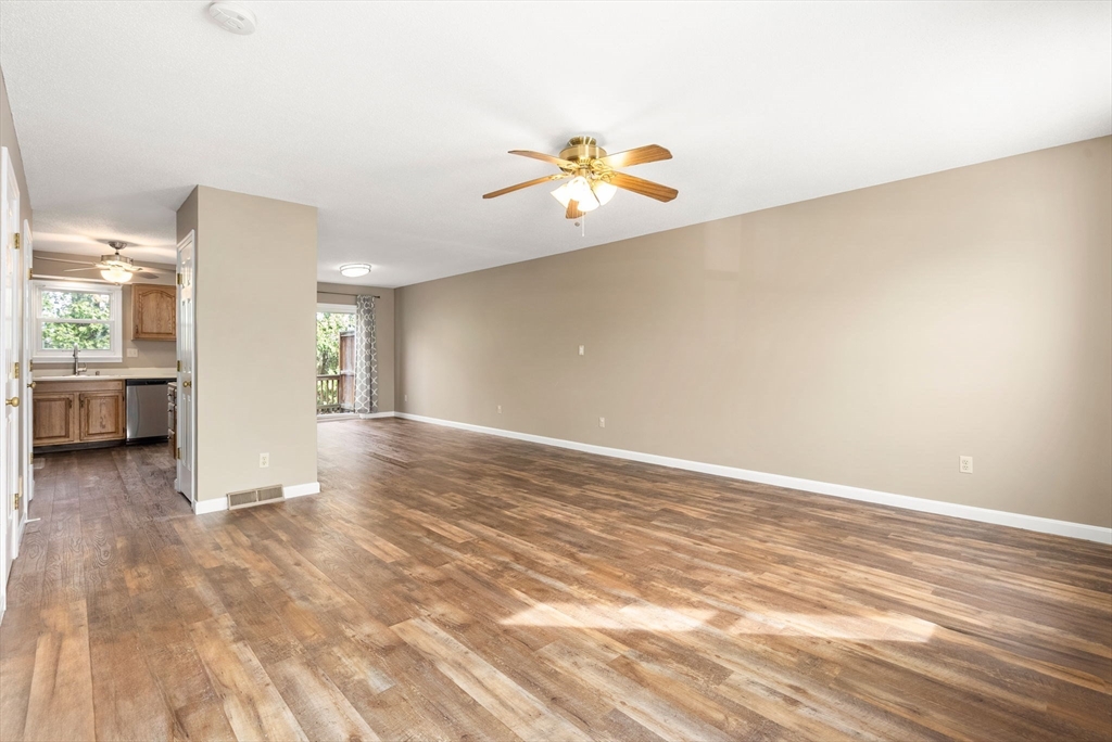 200 Lambert Terrace, Unit 46 Chicopee, MA 01020 - Photo 5 of 30