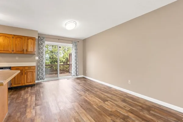 $250,000 | 200 Lambert Terrace, Unit 46, Chicopee, MA 01020