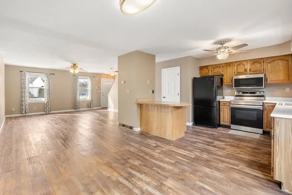 $250,000 | 200 Lambert Terrace, Unit 46, Chicopee, MA 01020