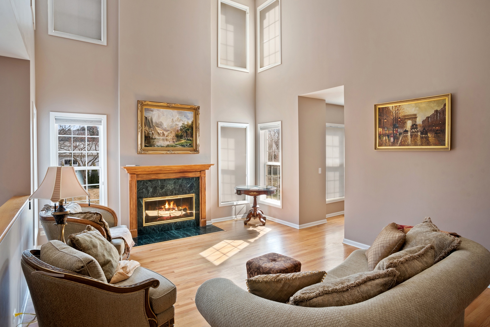 981 Ridge Road Highland Park, IL 60035 - Photo 2 of 15 a living room with furniture and a fireplace