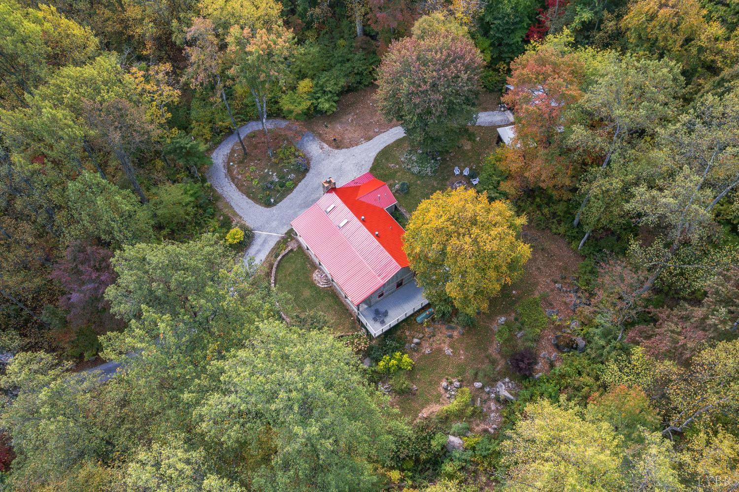 1795 Karnes Road Bedford, VA 24523 - Photo 5 of 60 Gallery Image 5