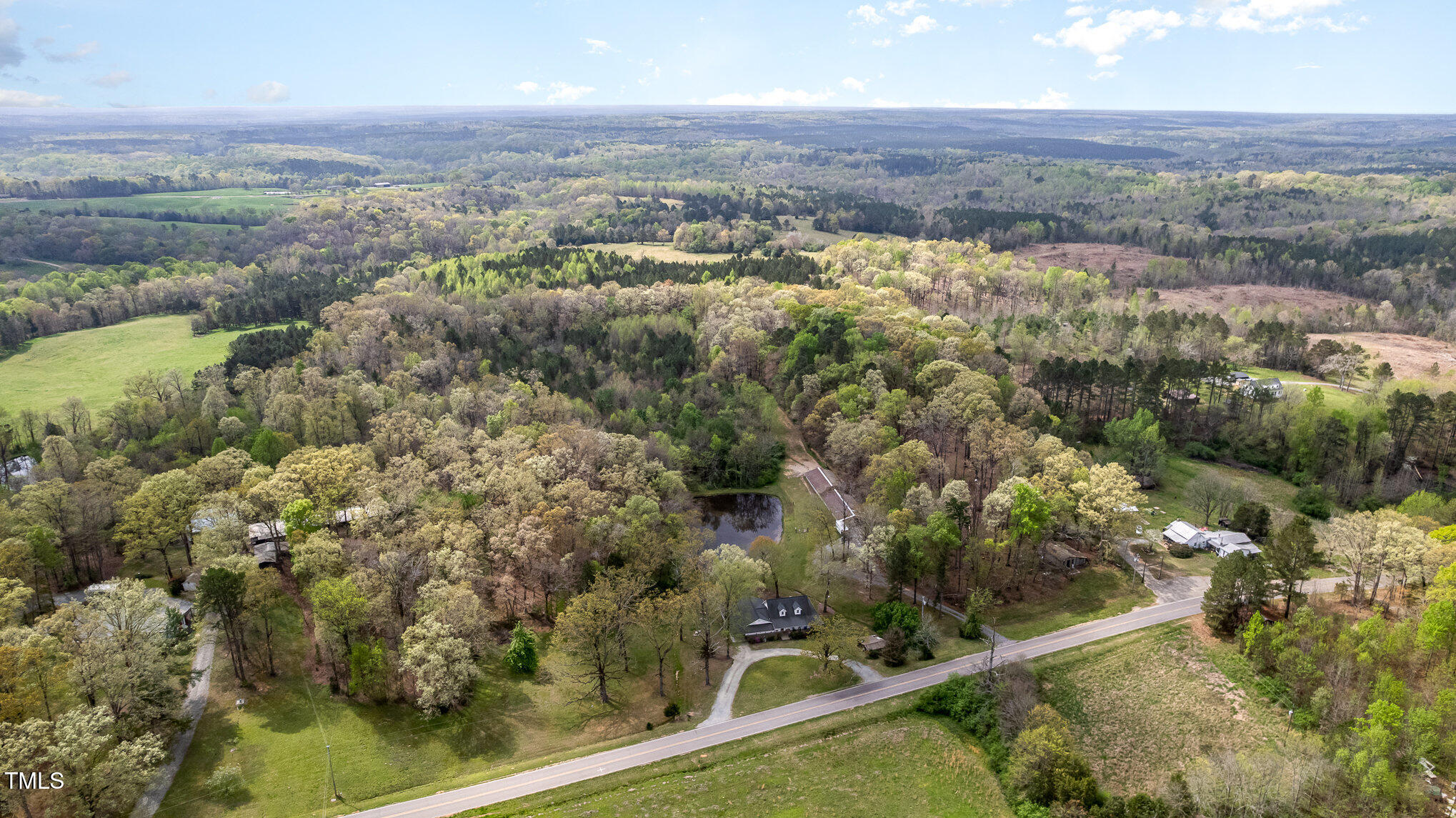472 Jesse Phillips Road Robbins, NC 27325 - Photo 5 of 36 005_dji_0048-edit_159