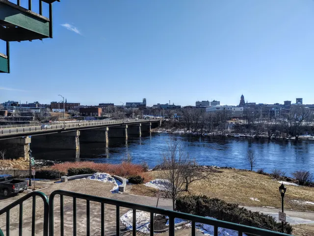 $585,000 | 92-94 Main Street, Auburn, ME 04210