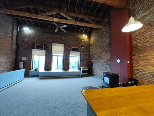 $585,000 | 92-94 Main Street, Auburn, ME 04210