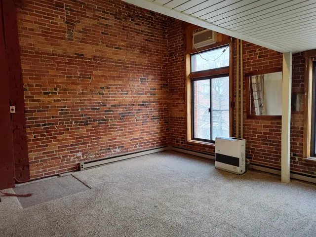 $585,000 | 92-94 Main Street, Auburn, ME 04210