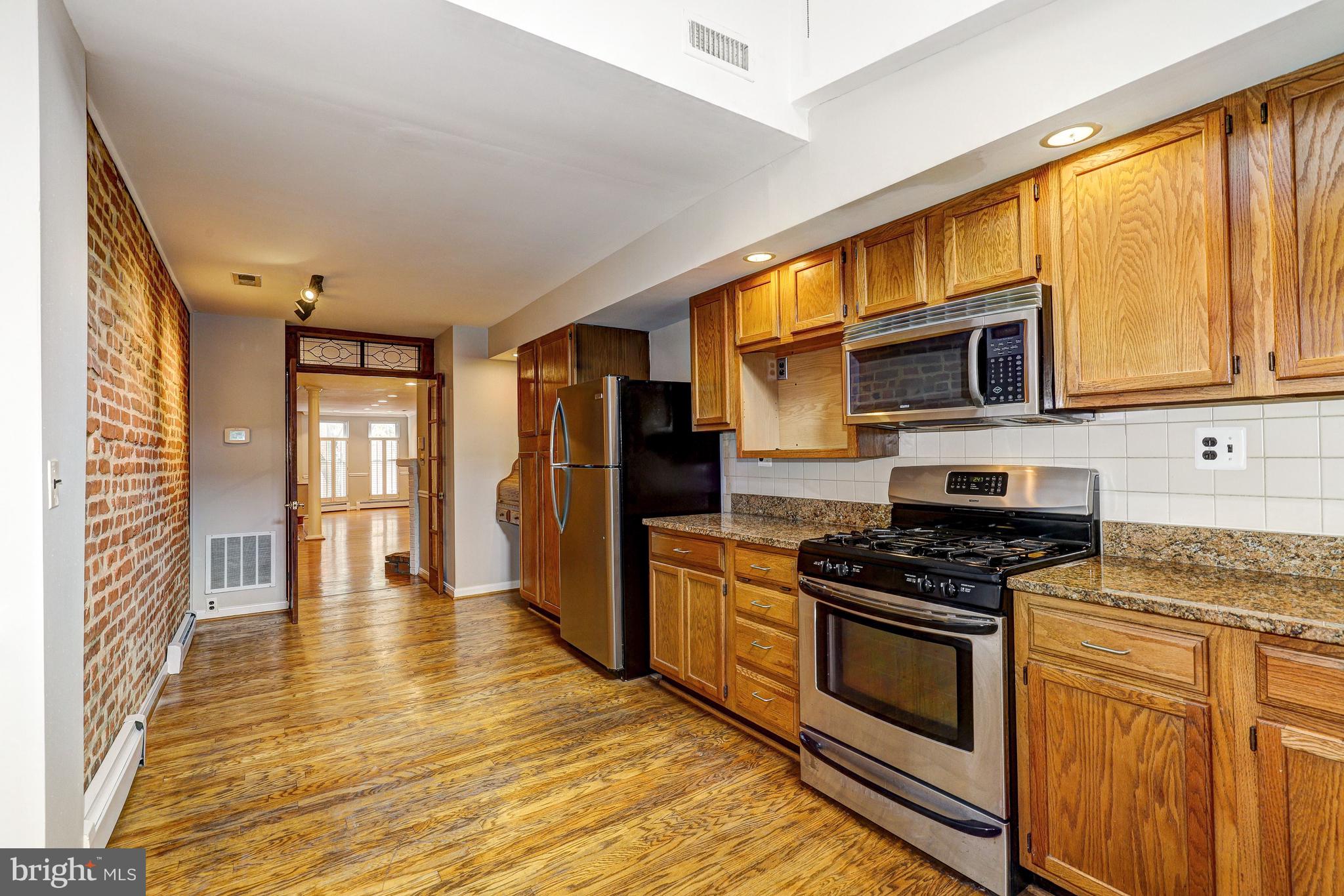 1432 Riverside Avenue Baltimore, MD 21230 - Photo 14 of 38 Kitchen