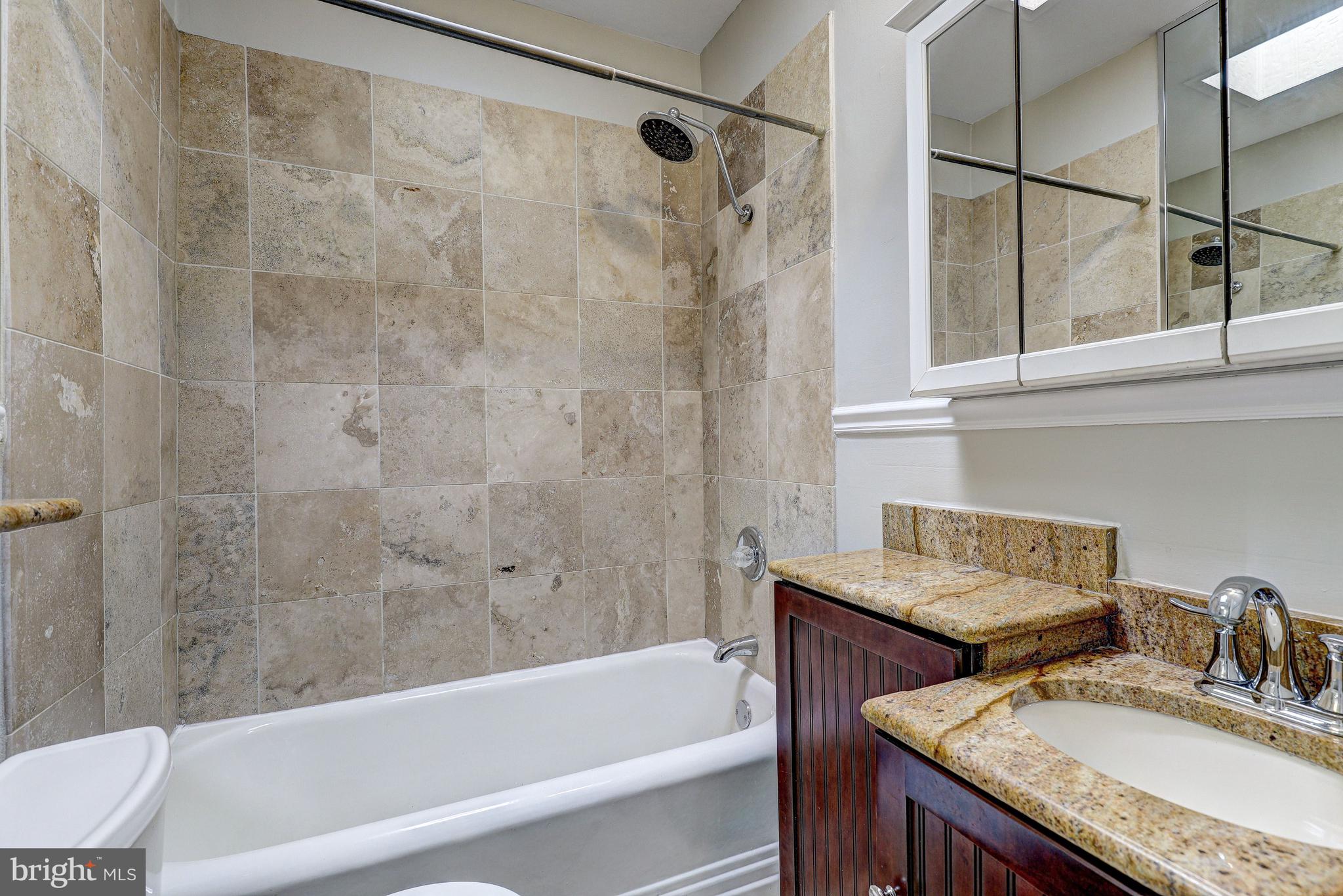 1432 Riverside Avenue Baltimore, MD 21230 - Photo 21 of 38 Primary Bathroom