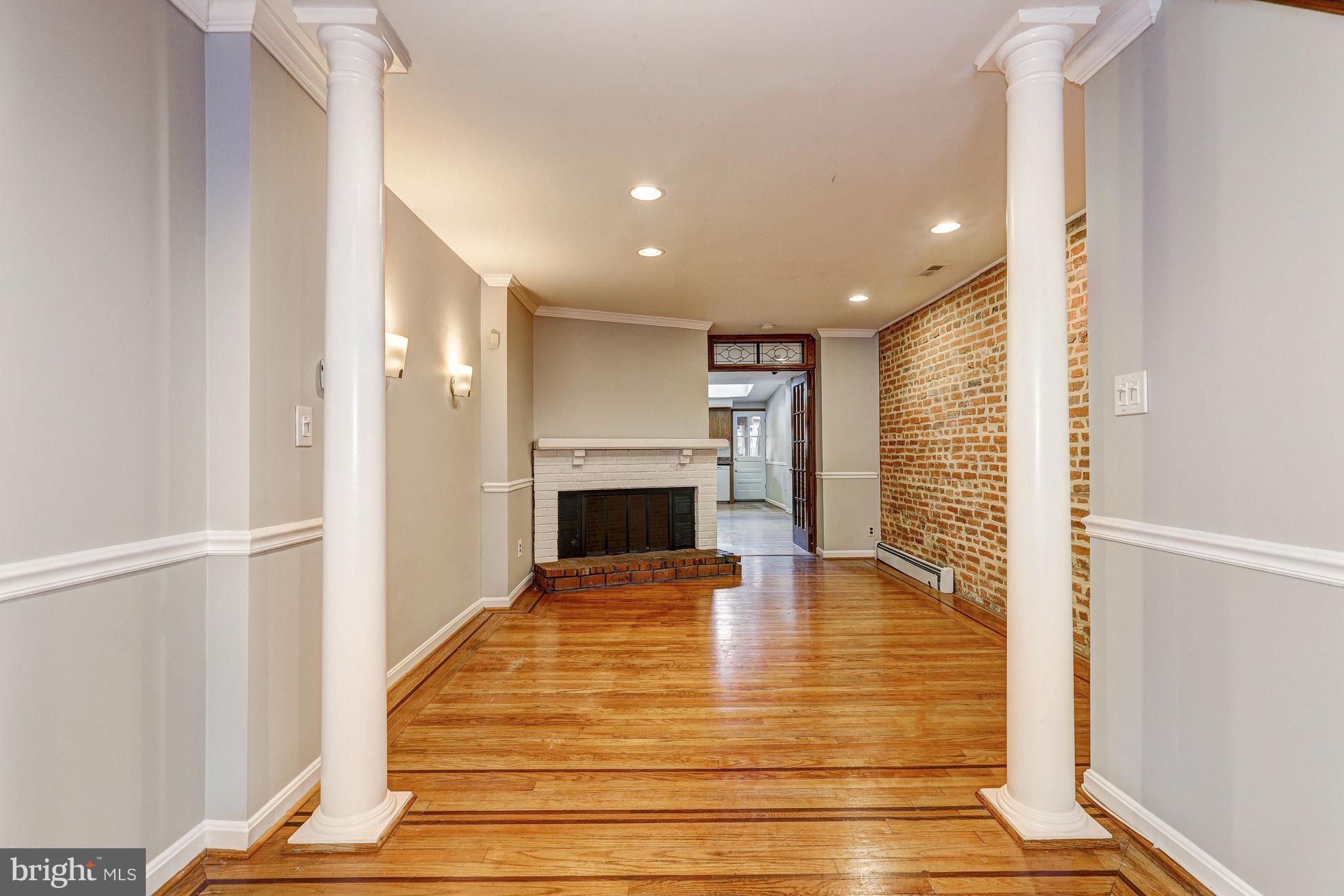 1432 Riverside Avenue Baltimore, MD 21230 - Photo 7 of 38 Dining Room