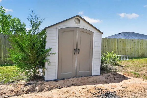 $345,000 | 2409 Halfmoon Lane, Crestview, FL 32536