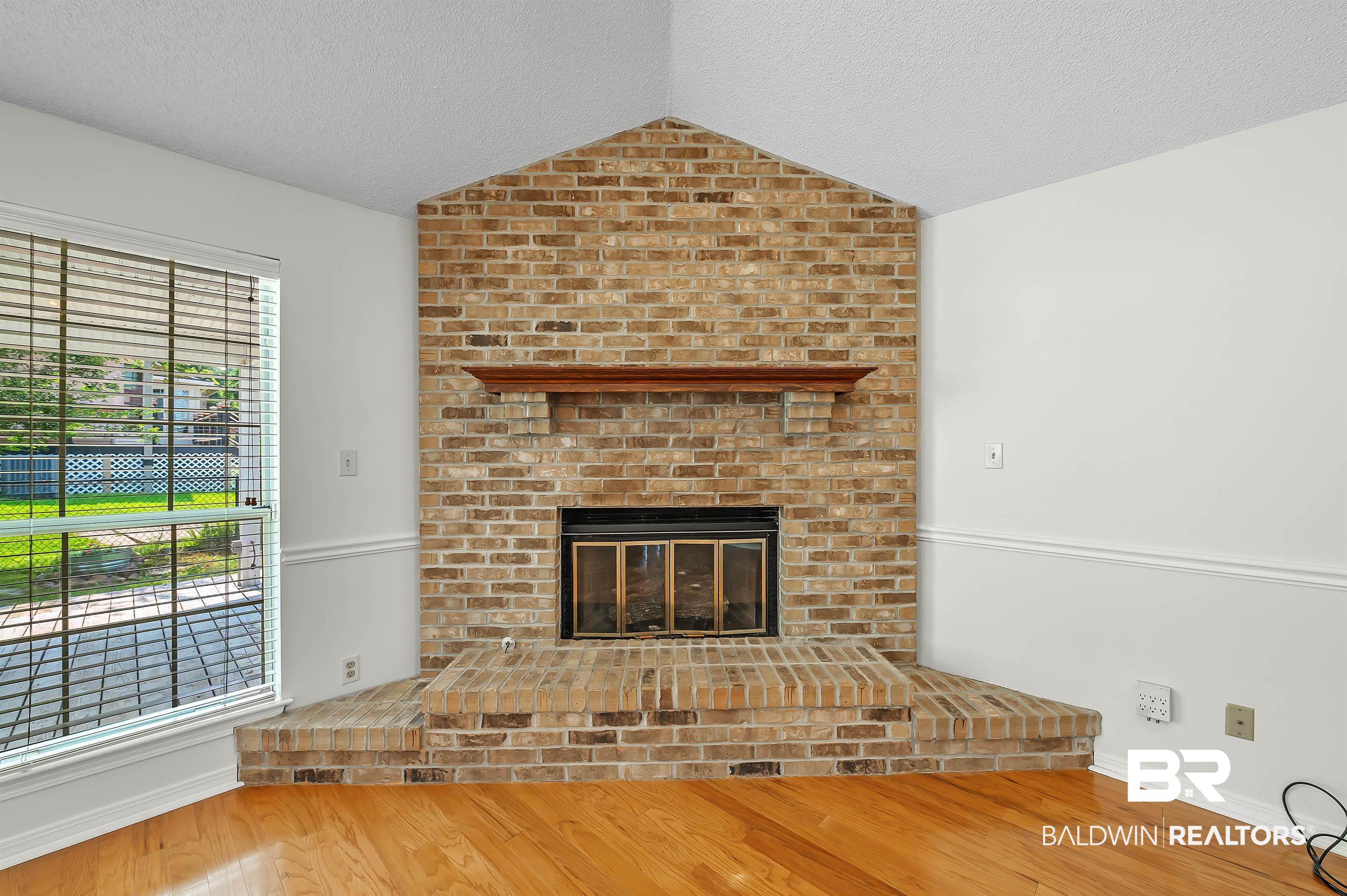 2 Command Heights Daphne, AL 36527 - Photo 17 of 31 Fireplace