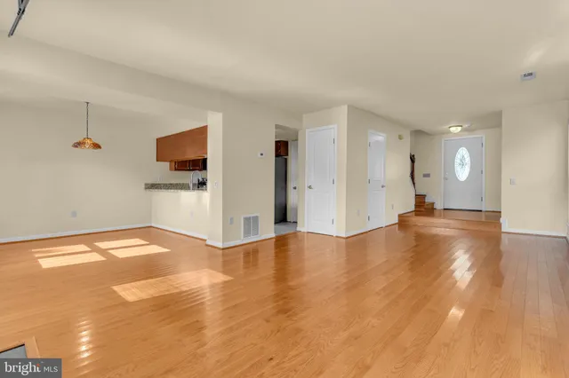 $392,000 | 5053 Bigeye Court, Waldorf, MD 20603