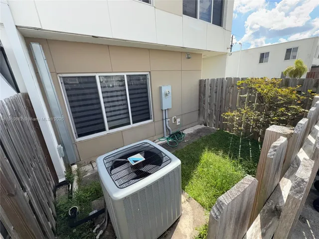 $375,000 | 25855 Southwest 139th Court, Homestead, FL 33032