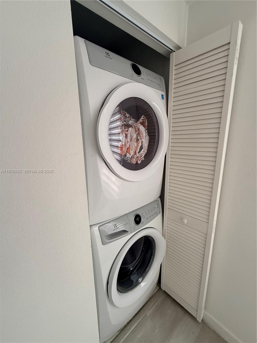25855 Southwest 139th Court Homestead, FL 33032 - Photo 21 of 23 a close up view of a washer and dryer