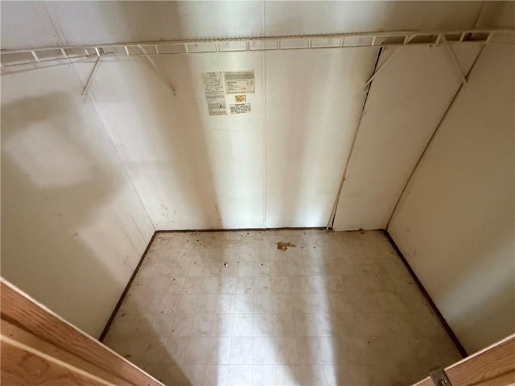 18505 East Truman Road Independence, MO 64057 - Photo 9 of 25