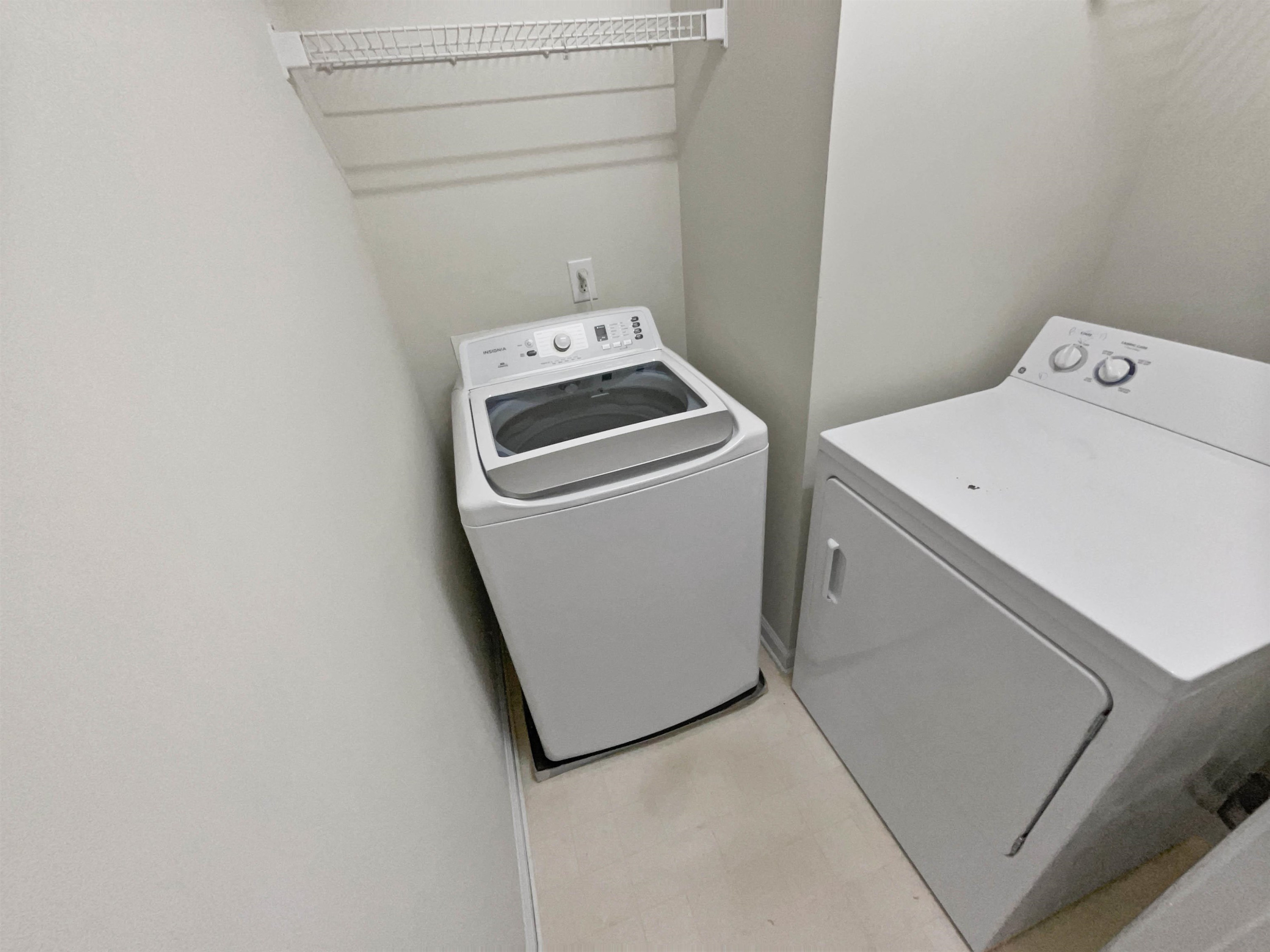 2056 Persimmon Ridge Drive Raleigh, NC 27604 - Photo 8 of 15 a utility room with dryer and washer