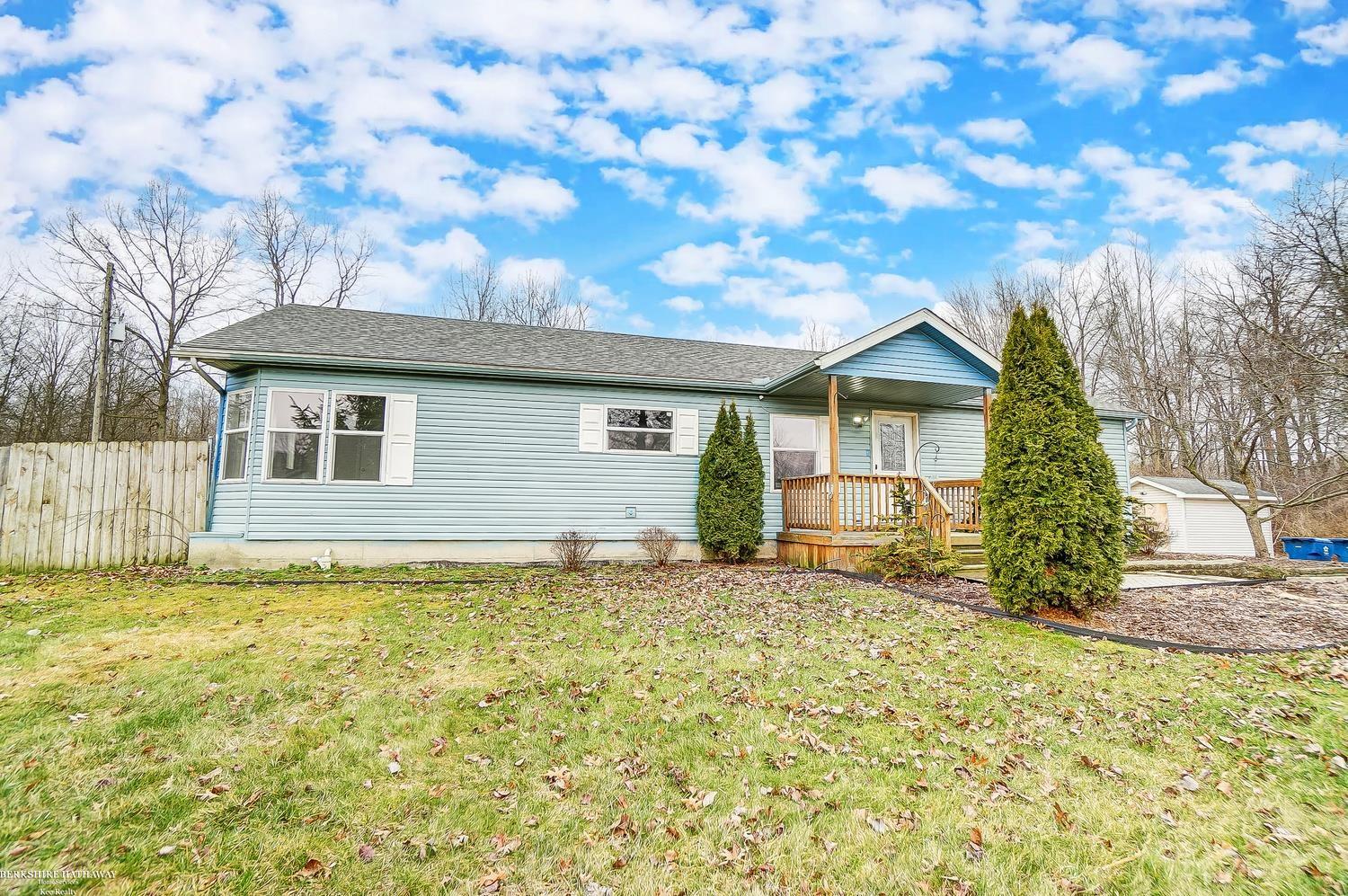 43231 Willow Road New Boston, MI 48164 - Photo 2 of 36 Gallery Image 2