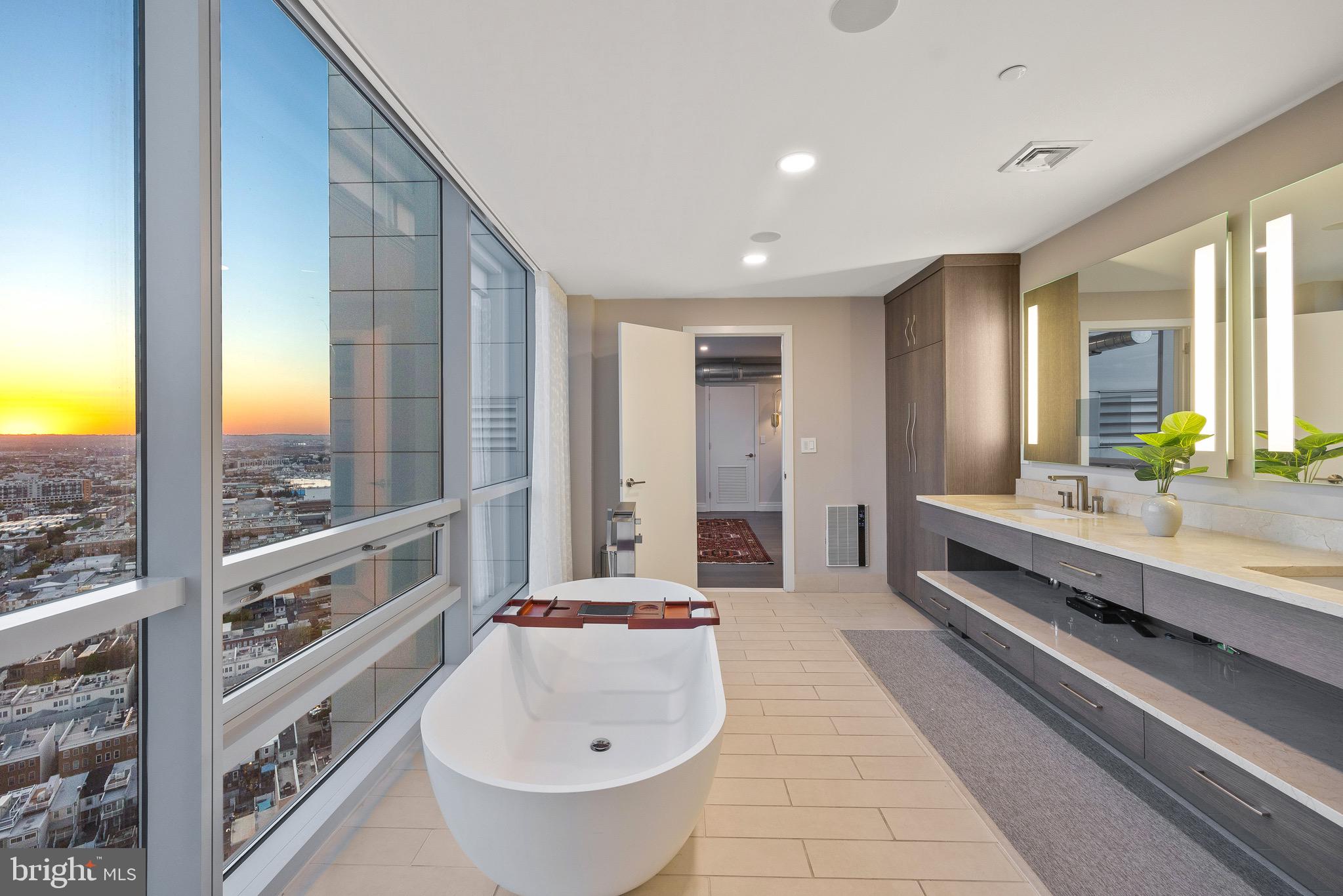 1200 Steuart Street, Unit 2312 Baltimore, MD 21230 - Photo 54 of 87