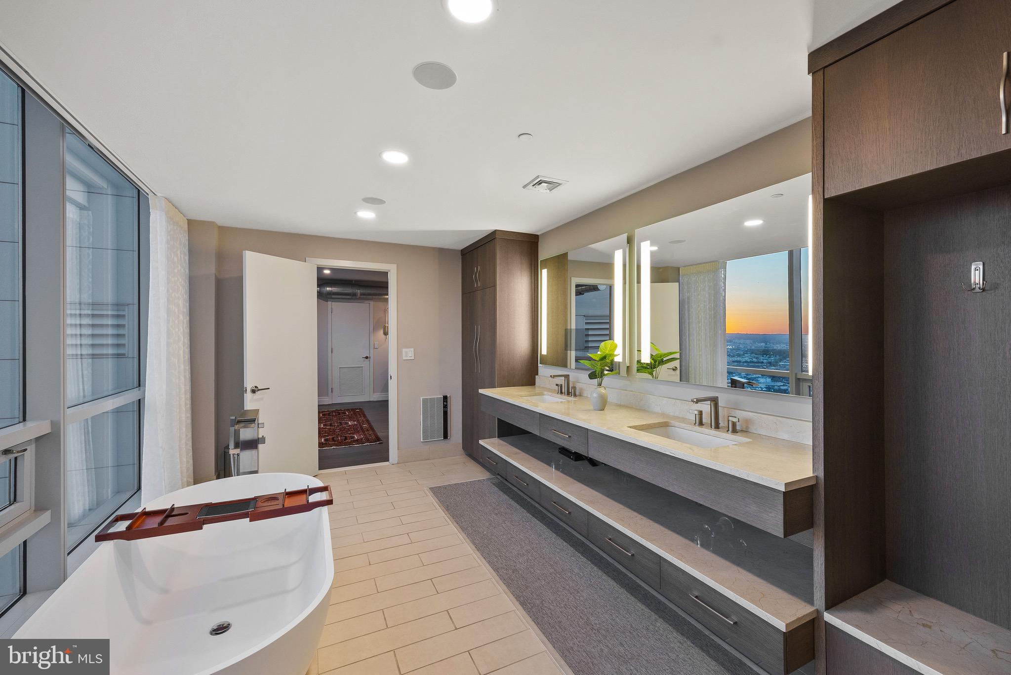 1200 Steuart Street, Unit 2312 Baltimore, MD 21230 - Photo 56 of 87