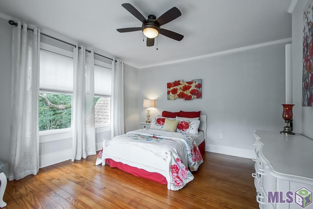 2048 Myrtle Avenue Baton Rouge, LA 70806 - Photo 22 of 30 Light & Airy 2nd floor Guest Room 2