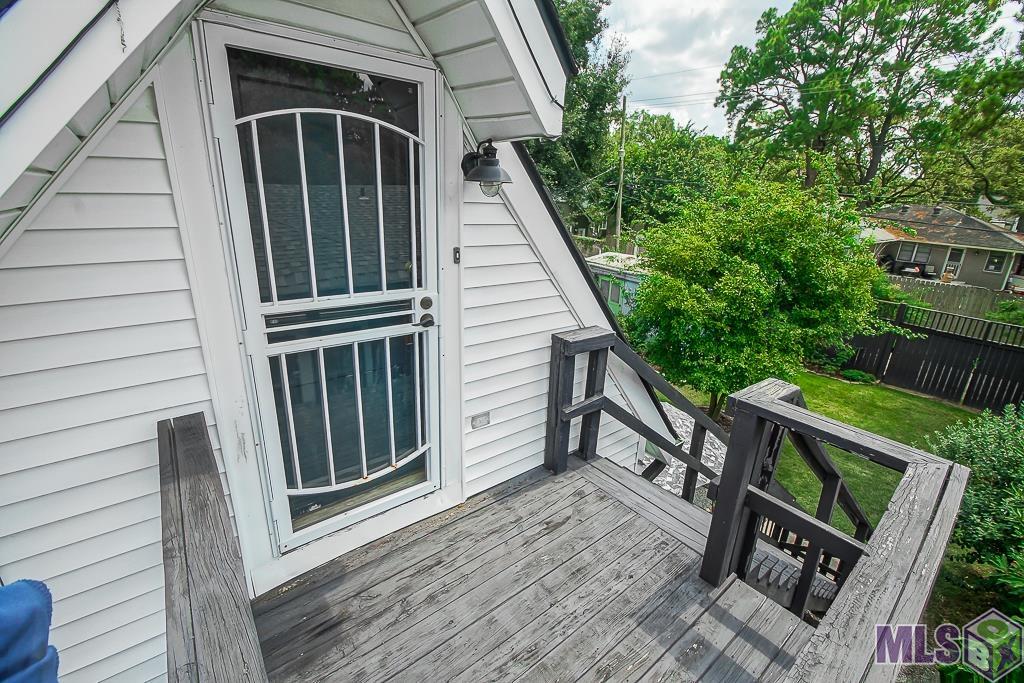 2048 Myrtle Avenue Baton Rouge, LA 70806 - Photo 25 of 30 Separate Apartment Entrance/Exit