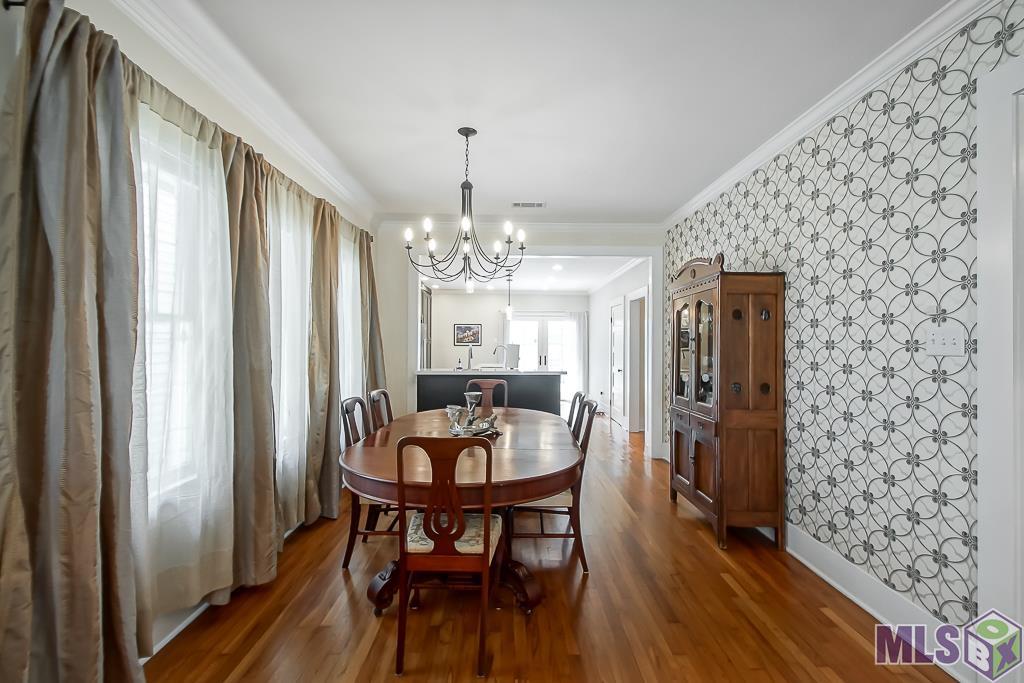 2048 Myrtle Avenue Baton Rouge, LA 70806 - Photo 8 of 30 Formal Dining Room