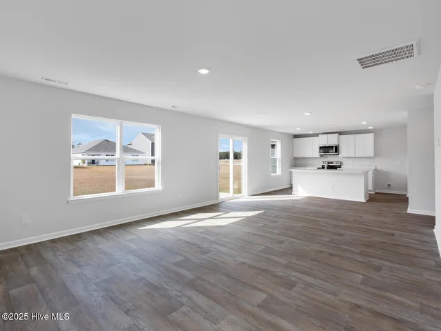 $324,990 | 427 Driftwood Drive, Unit LOT 42, Richlands, NC 28574