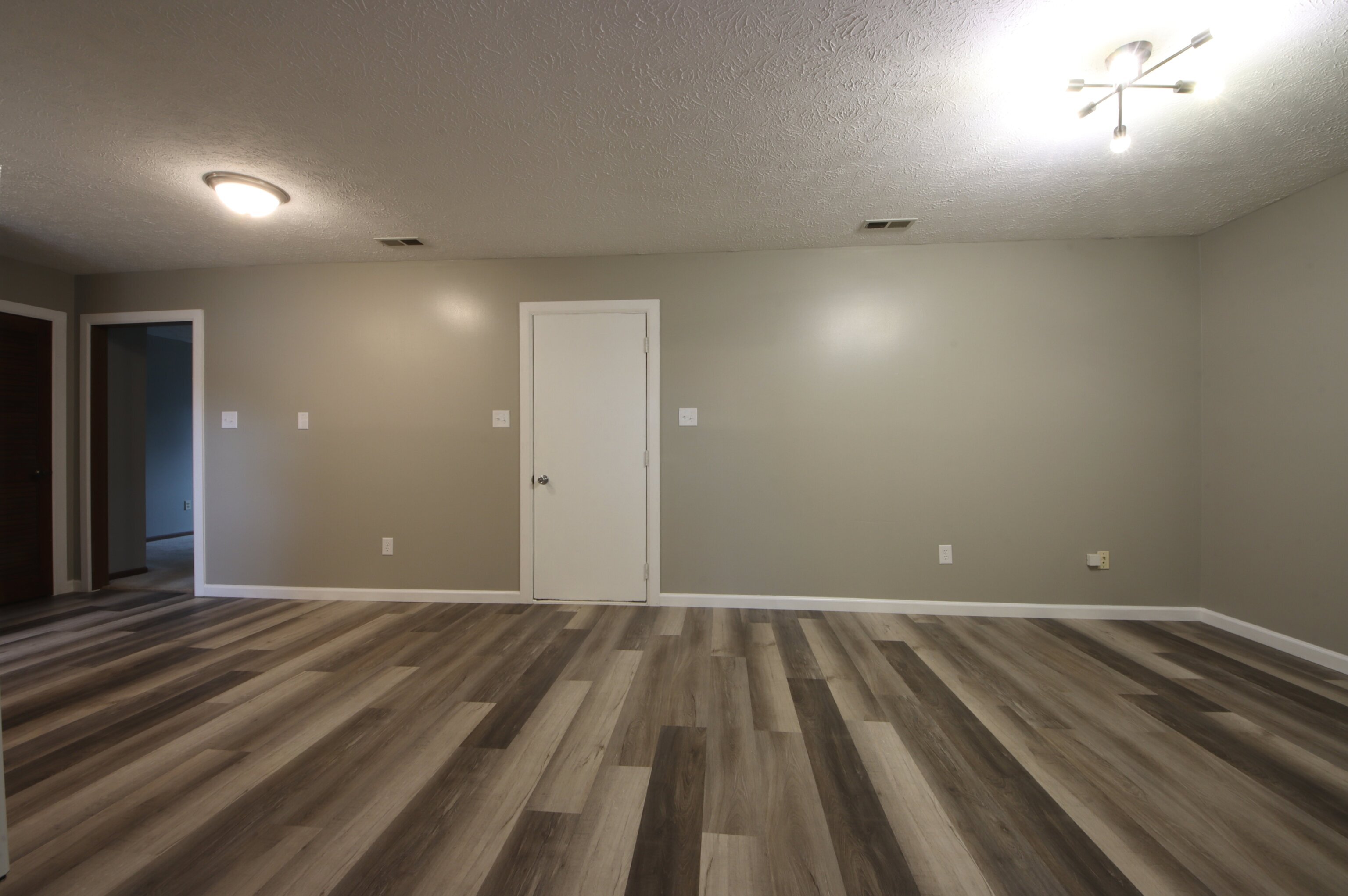 6847 Kellum Drive Indianapolis, IN 46221 - Photo 5 of 19
