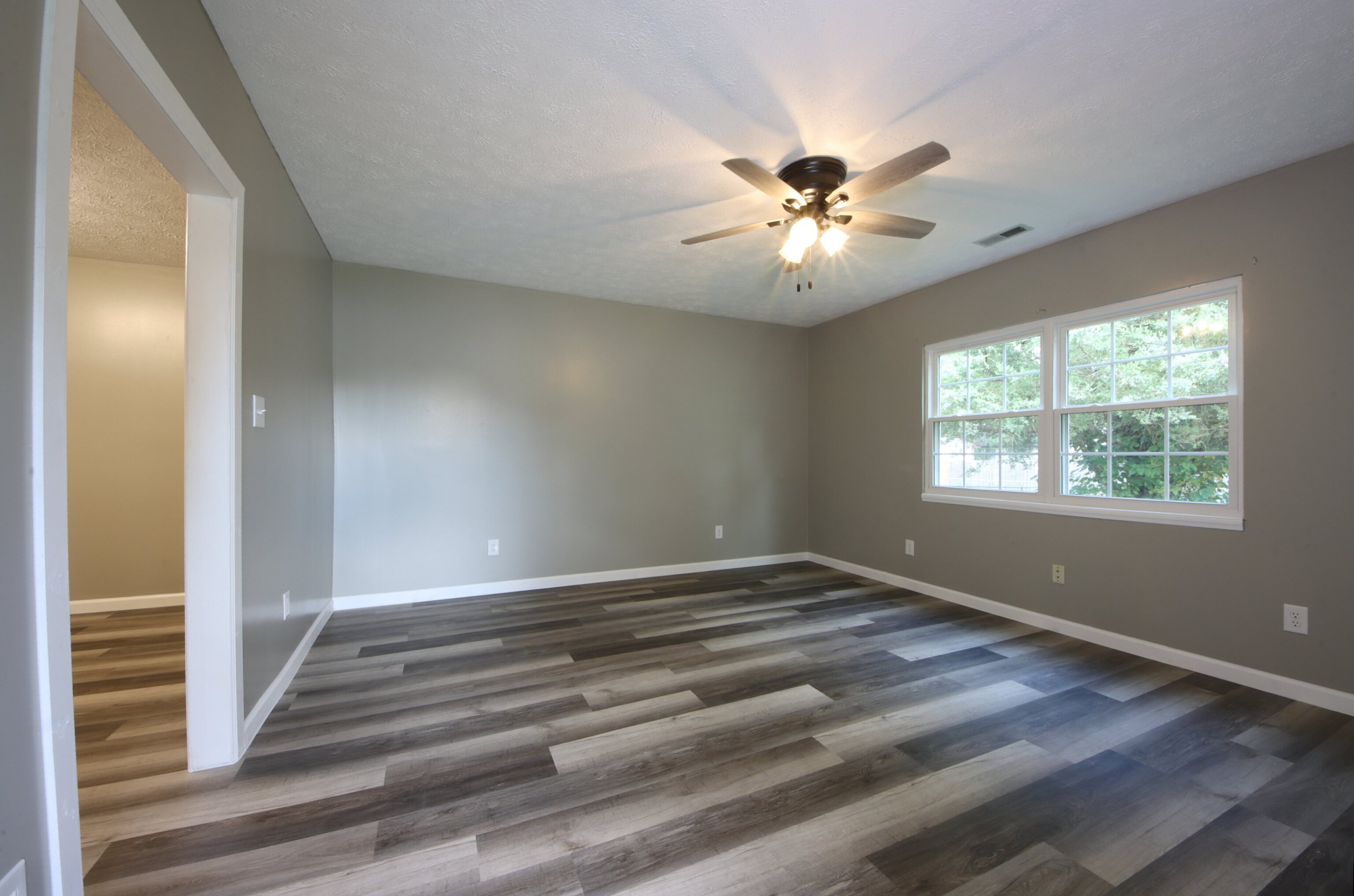 6847 Kellum Drive Indianapolis, IN 46221 - Photo 7 of 19