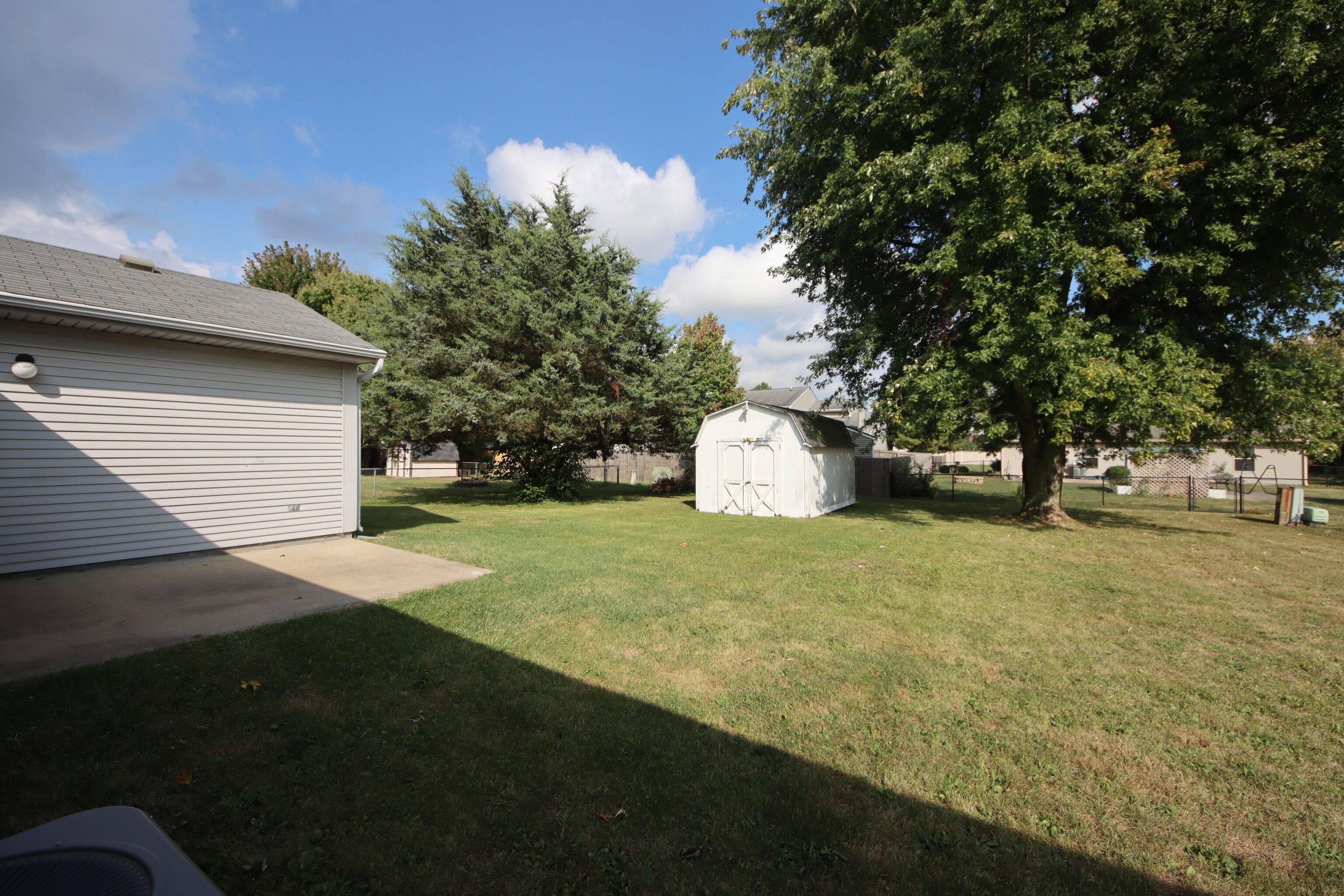 6847 Kellum Drive Indianapolis, IN 46221 - Photo 8 of 19