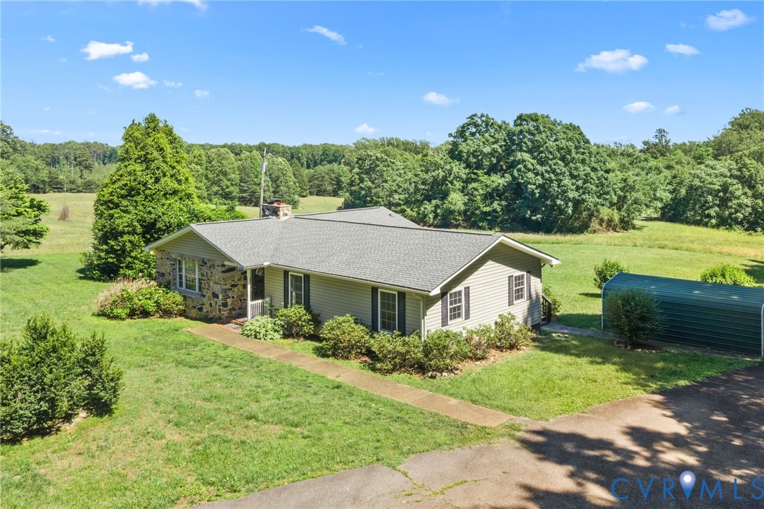 6695 Plank Road Dillwyn, VA 23936 - Photo 2 of 41 Gallery Image 2