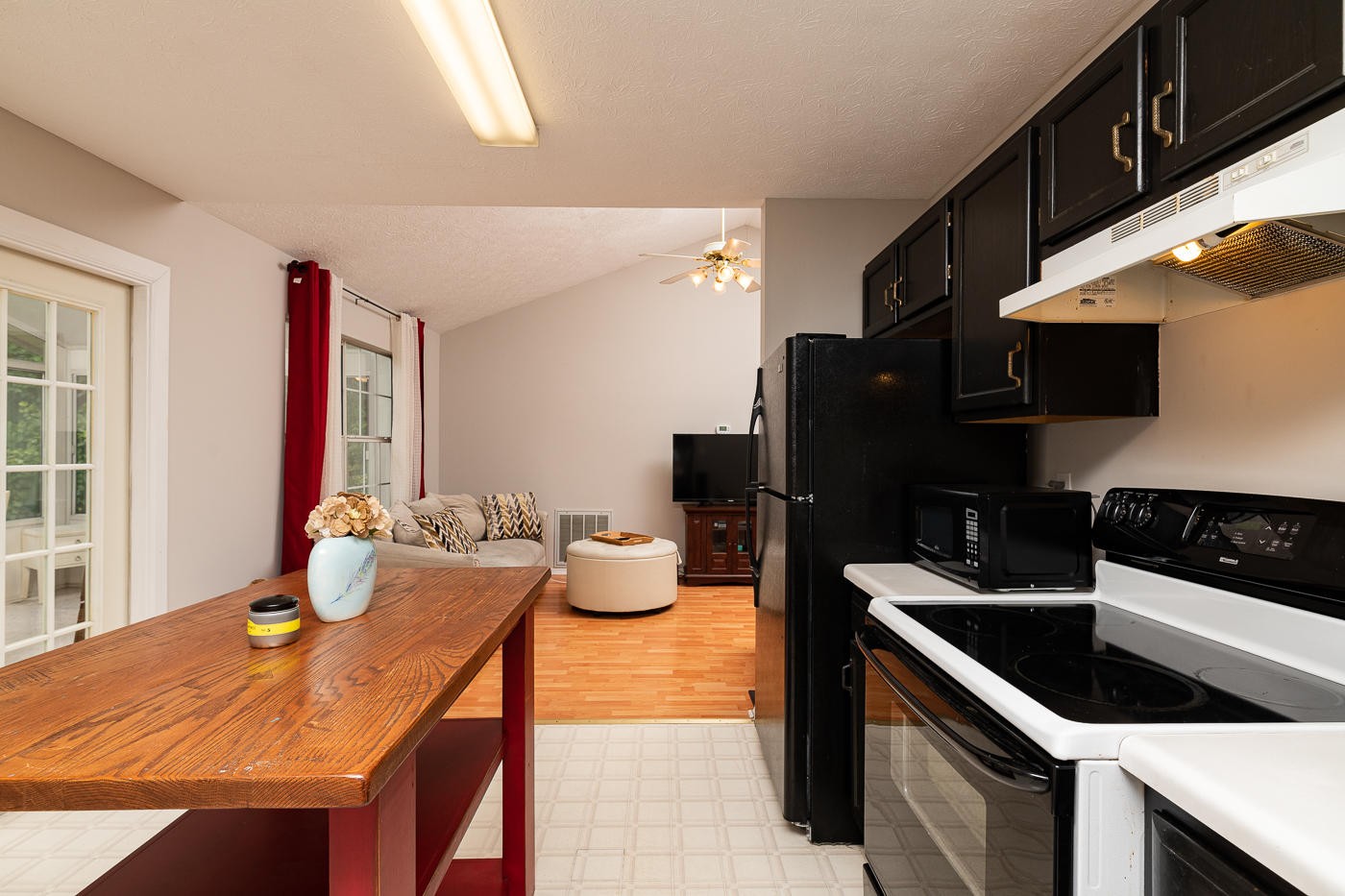 3508 Wexgate Road Knoxville, TN 37931 - Photo 8 of 17 a kitchen with granite countertop a sink and cabinets