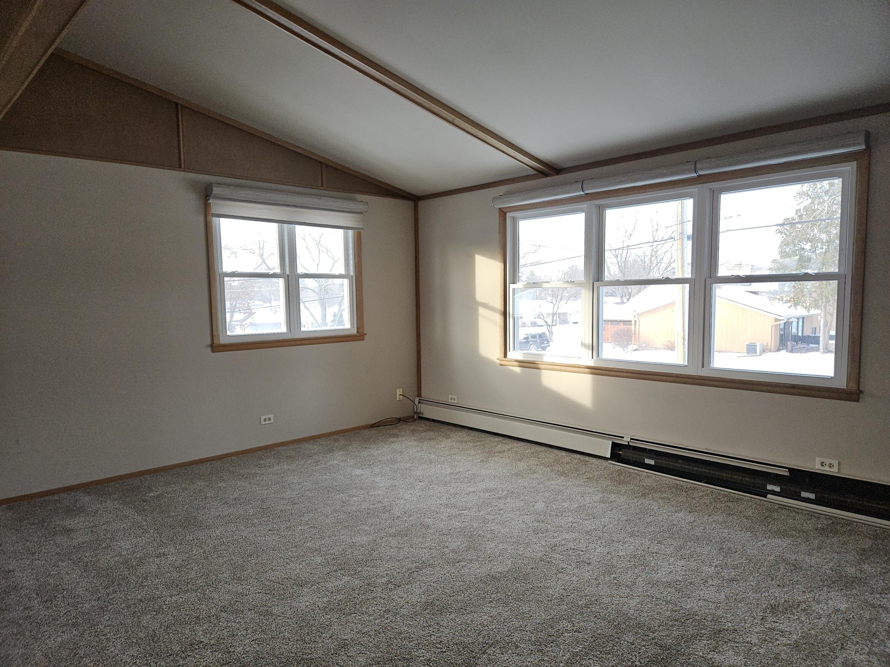 603 Norris Street Beaver Dam, WI 53916 - Photo 3 of 27 Living Room 3
