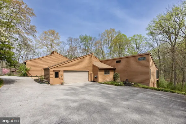 $1,250,000 | 14 Buttonwood Drive, Chadds Ford, PA 19317