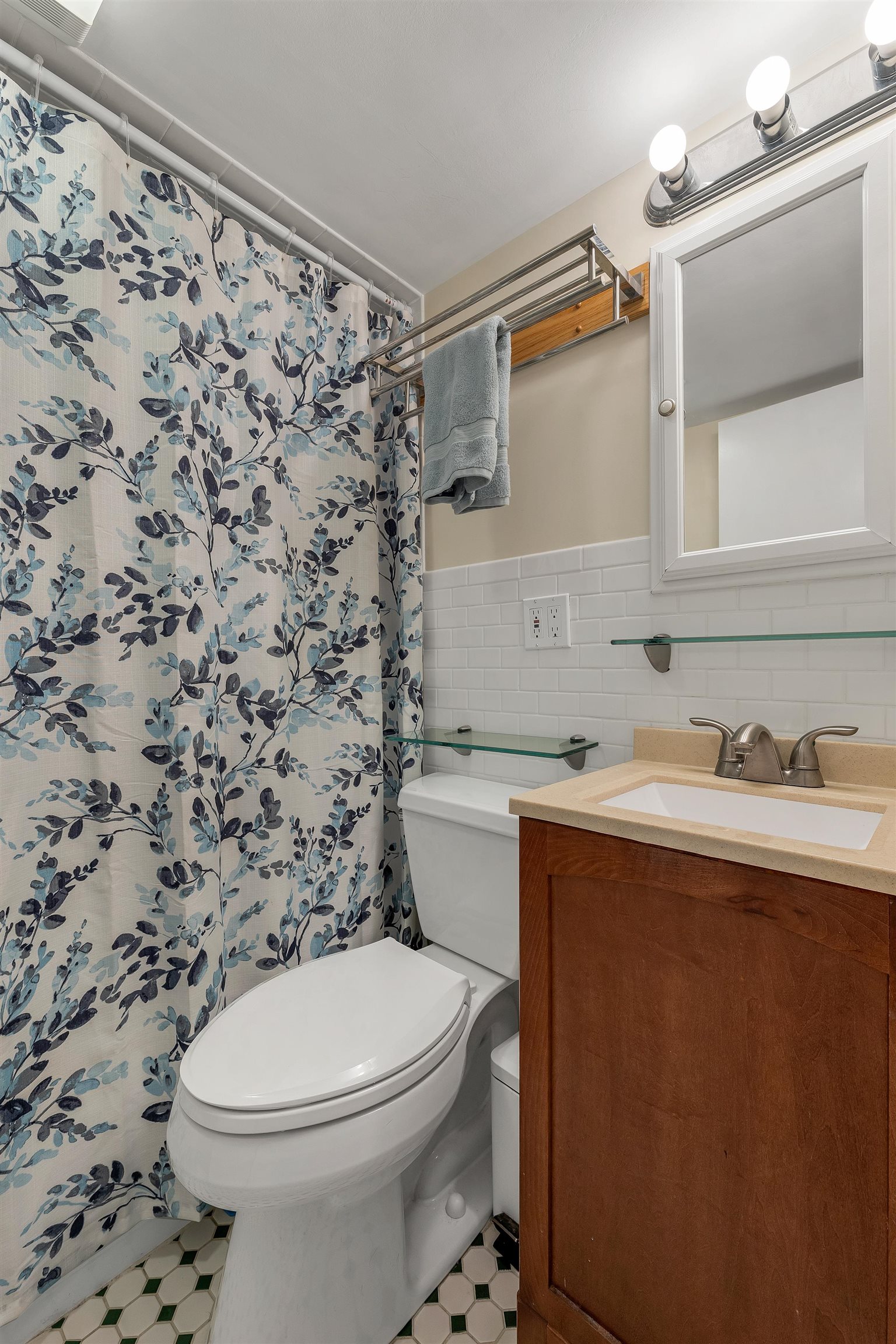 1 East Bluff Highlands, Unit 18 Meredith, NH 03253 - Photo 17 of 45