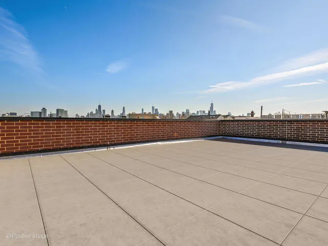 $949,000 | 867 North Marshfield Avenue, Unit 3, Chicago, IL 60622