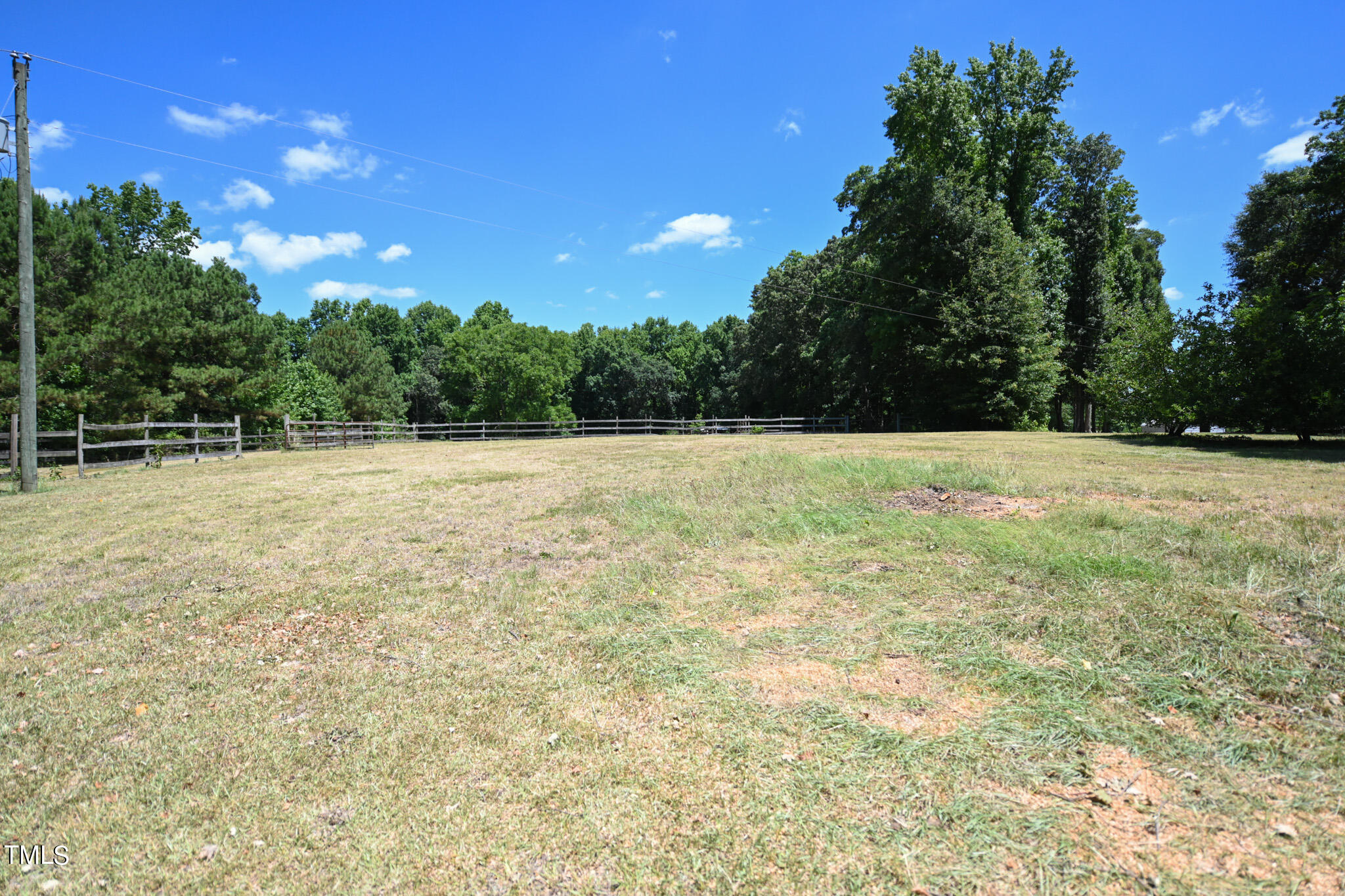 270 Edwards Store Road Mount Olive, NC 28365 - Photo 6 of 13 DSC_2261