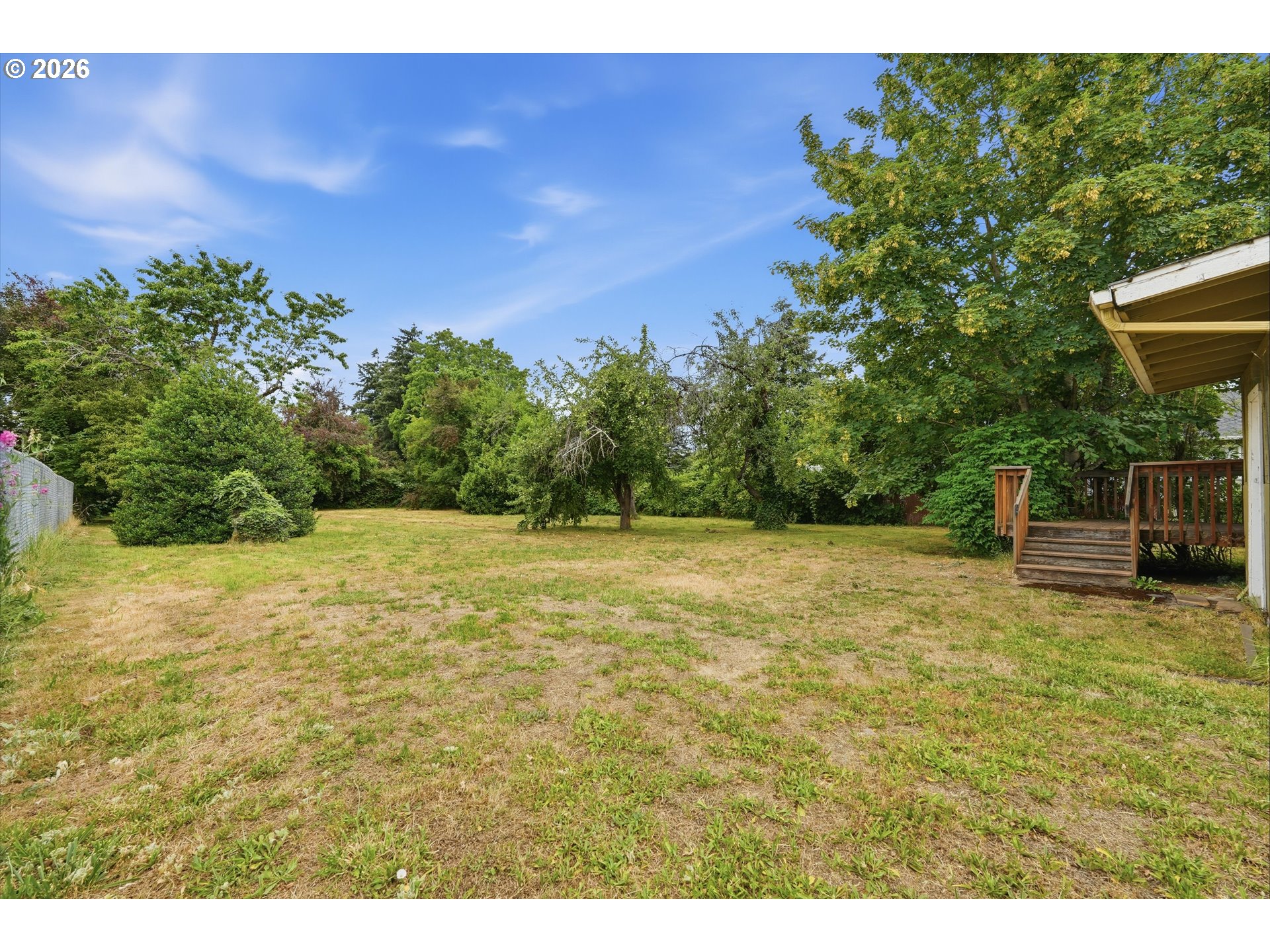 2121 Southeast 89th Avenue Portland, OR 97216 - Photo 7 of 28