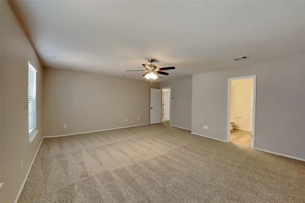 $2,175 | 544 Laurel Lane, Fate, TX 75087