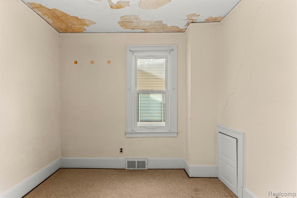 7722 Miller Road Dearborn, MI 48126 - Photo 19 of 23