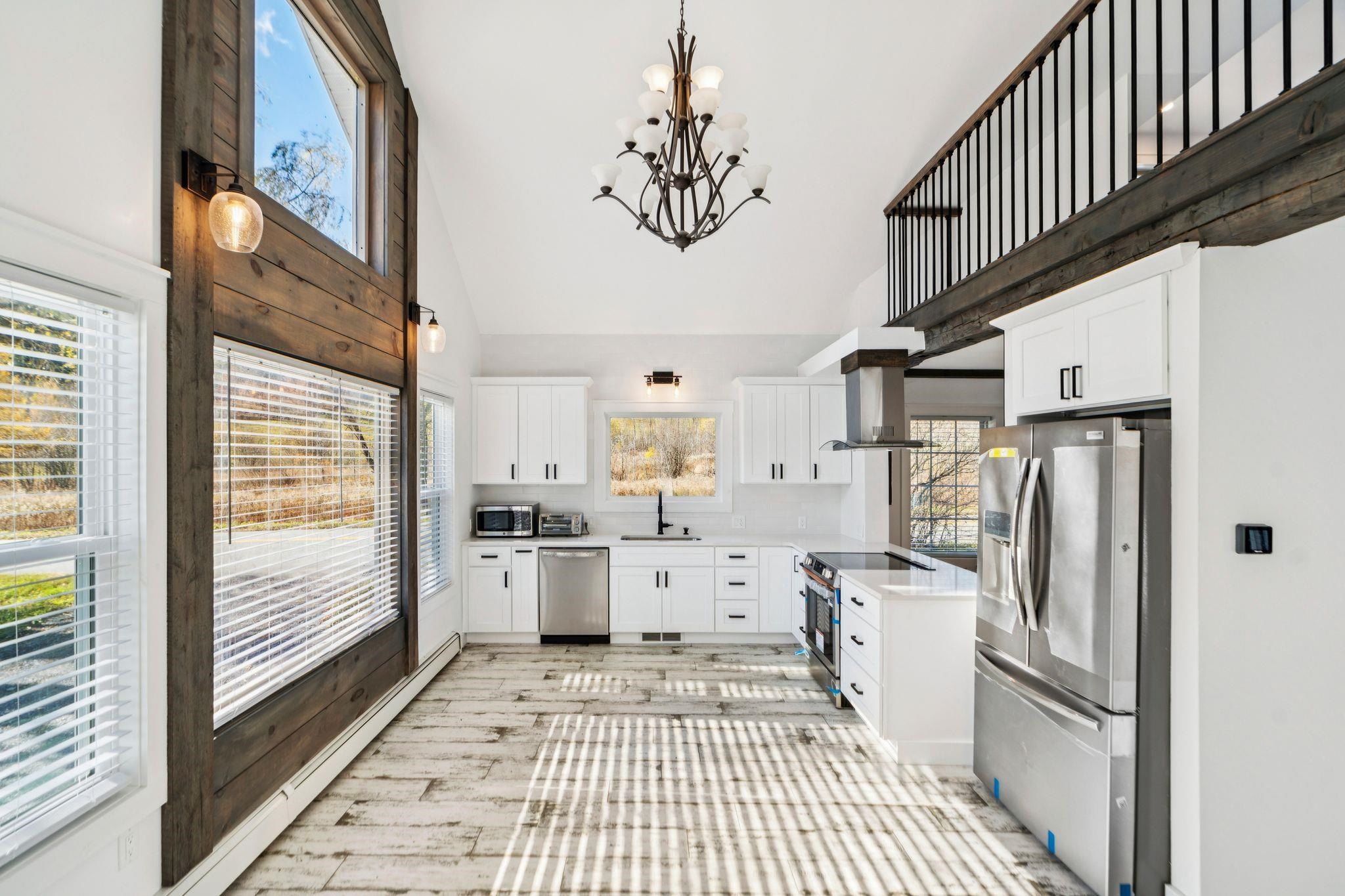 96 East Randolph Road Chelsea, VT 05038 - Photo 2 of 39