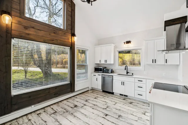 $450,000 | 96 East Randolph Road, Chelsea, VT 05038